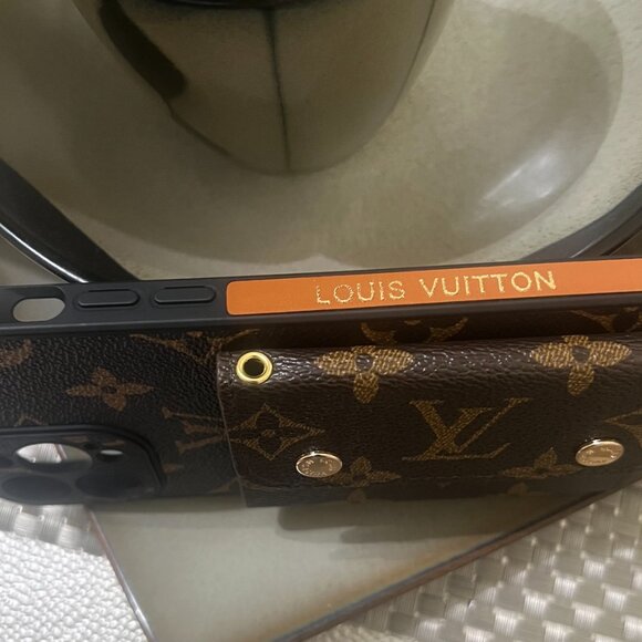 🛍RESTOCKING iPhone 13 Pro Max Luxury Brown Designer Phone Case Crossbody - Picture 7 of 10